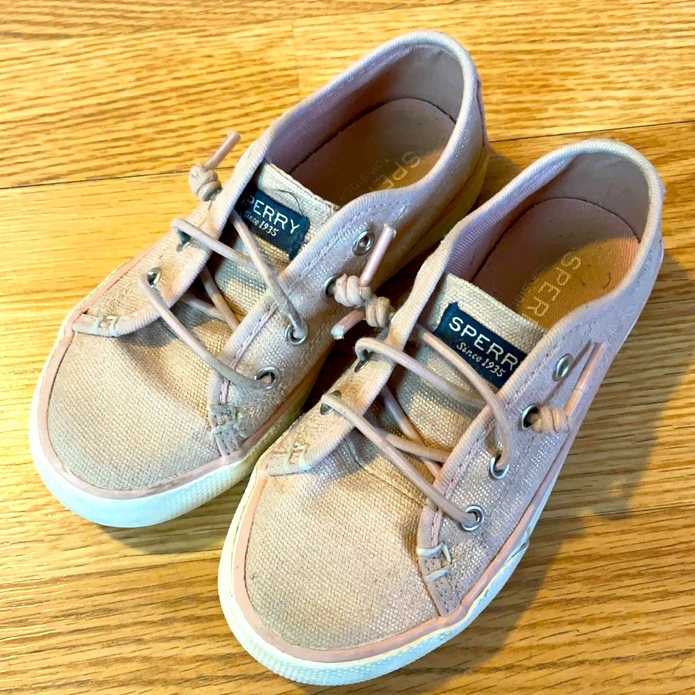 Pink Girls Sperry’s
